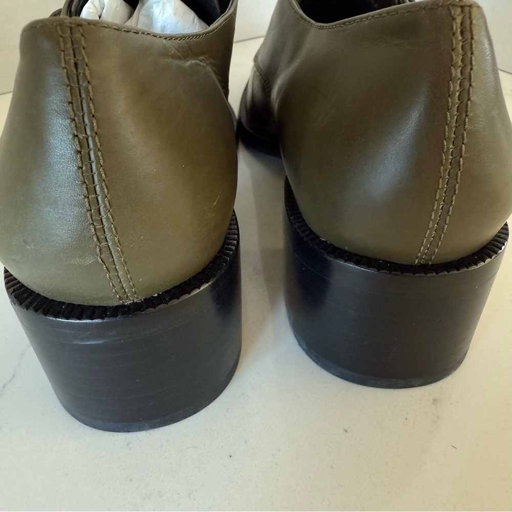 Vince Lennox Loafer Pumps | Olive Leather | Size 6 | New Without Box - Picture 3 of 3